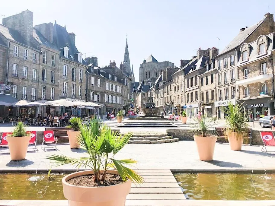 New Le Duplex Au Coeur De Ville Parking Prive ガンガン アパート